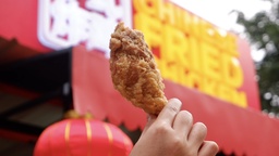 Totoo ang chismis! #DeliciouslyDifferentChicken na ang Chowking Chinese-Style Fried Chicken! featured image