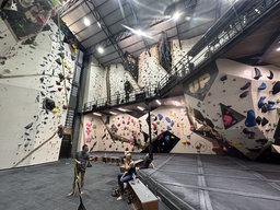 Here’s what you need to know about Bangkok’s rock climbing gyms featured image