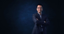 Gen-X banker on why he switched from trading to investing, and bought the WallStreetBets bubble: Interview with Chris Lum featured image