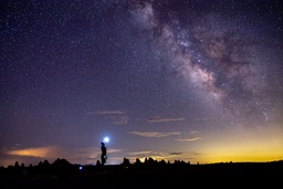 Romanticize your life with these stargazing and telescoping events featured image