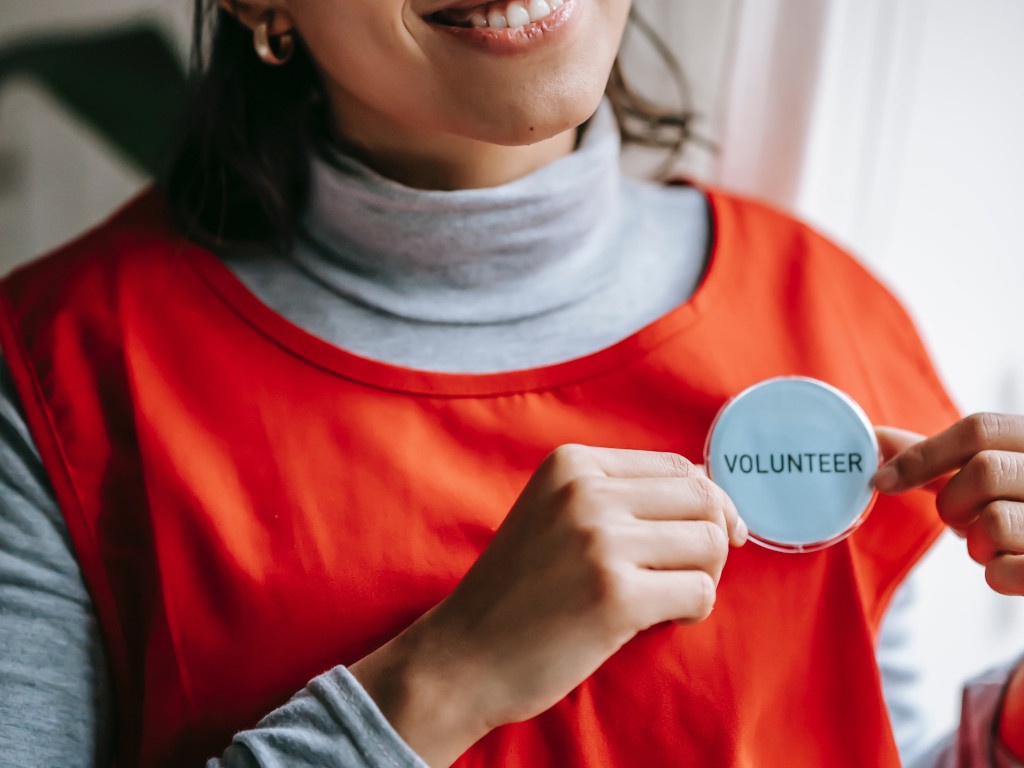 Christmas 2022: 10 Ways to Volunteer in Singapore in the Spirit of Giving featured image